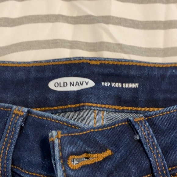 Old Navy Pop Icon Skinny Jean - Picture 4 of 5